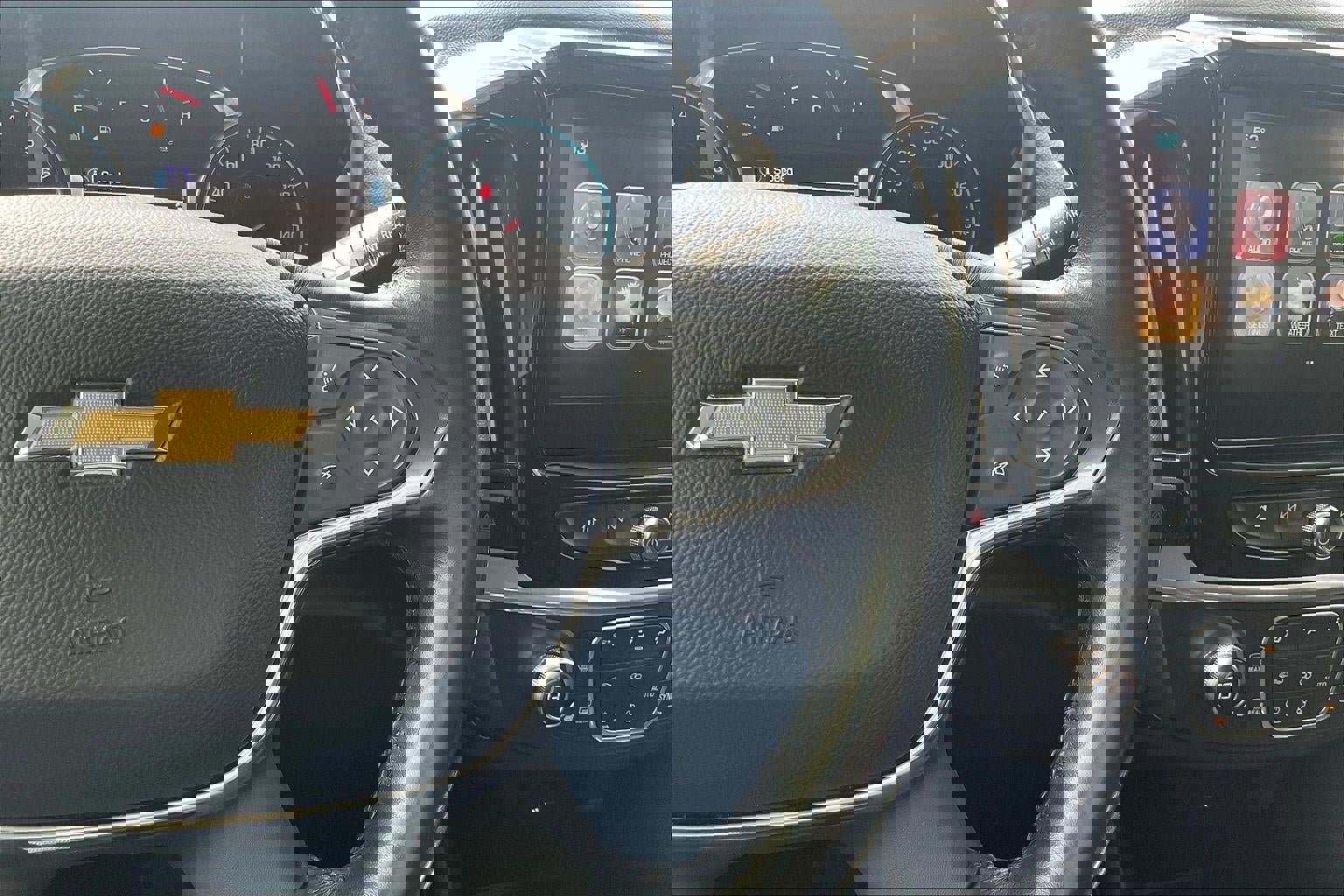 Used 2019 Chevrolet Traverse RS FWD image 20