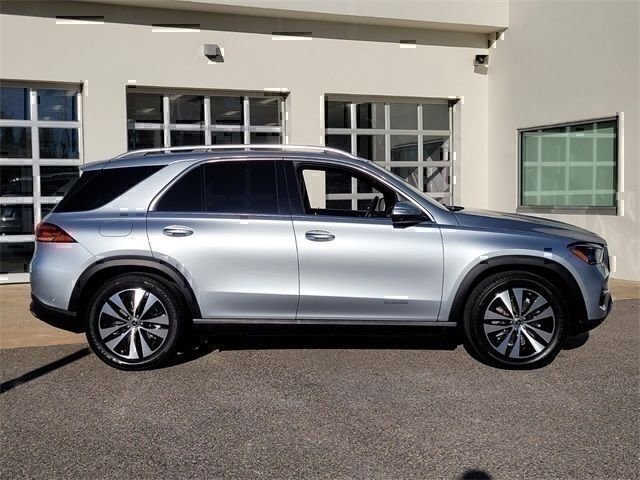 Used 2025 Mercedes-Benz GLE 350 4MATIC image 2