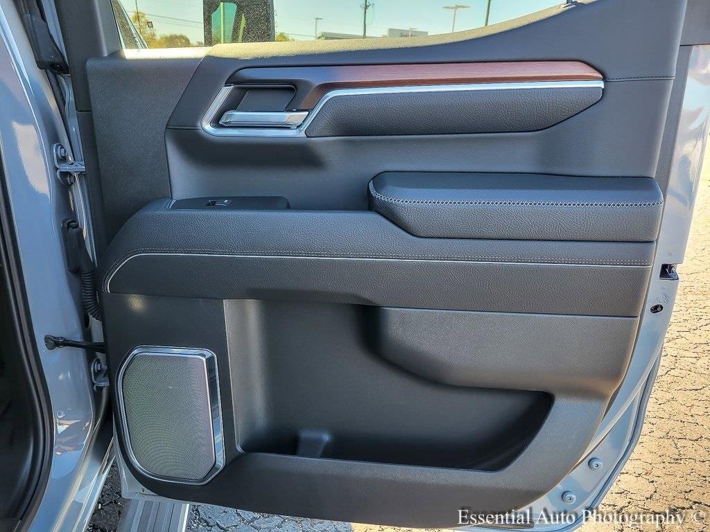 Used 2025 GMC Sierra 1500 Denali w/ Denali Reserve Package image 21