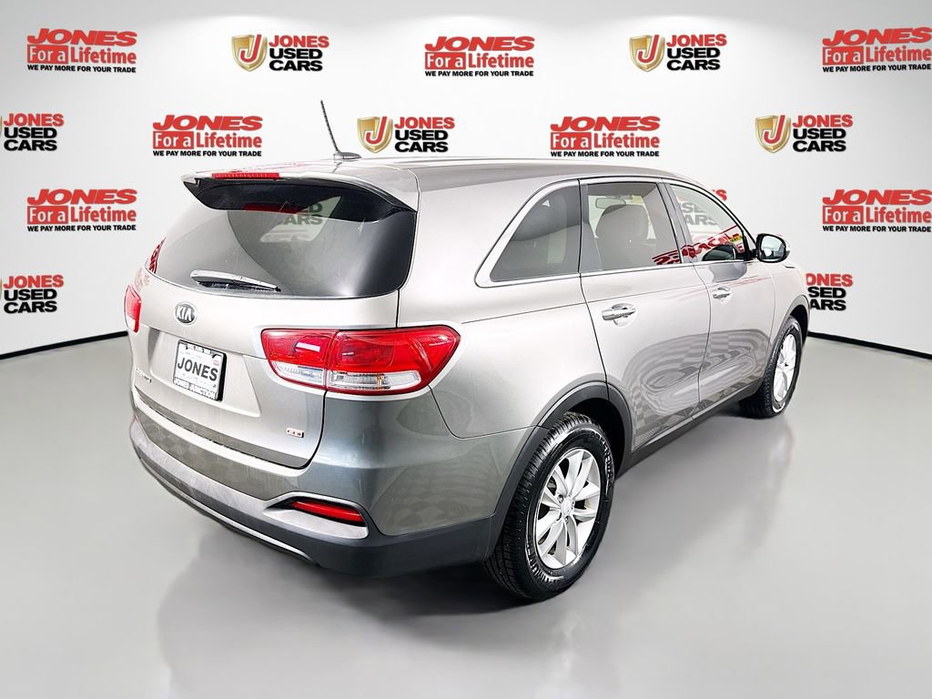 Used 2016 Kia Sorento L image 13