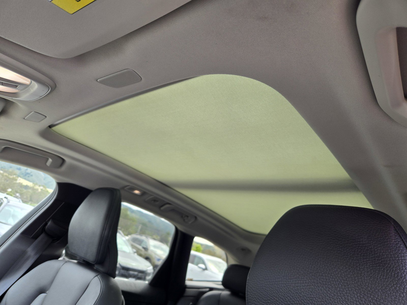Used 2023 Volvo XC60 B5 Plus FWD image 11