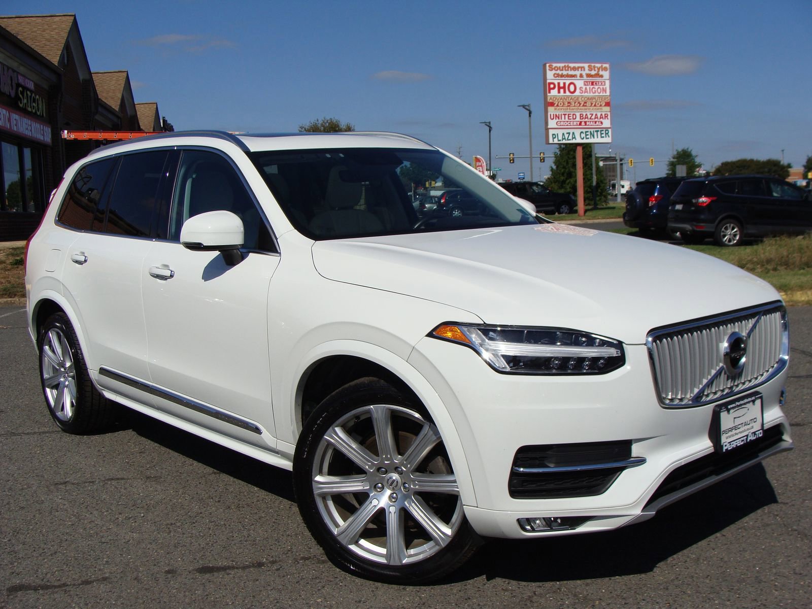 Used 2019 Volvo XC90 T6 Inscription w/ Protection Package AWD/4WD image 1