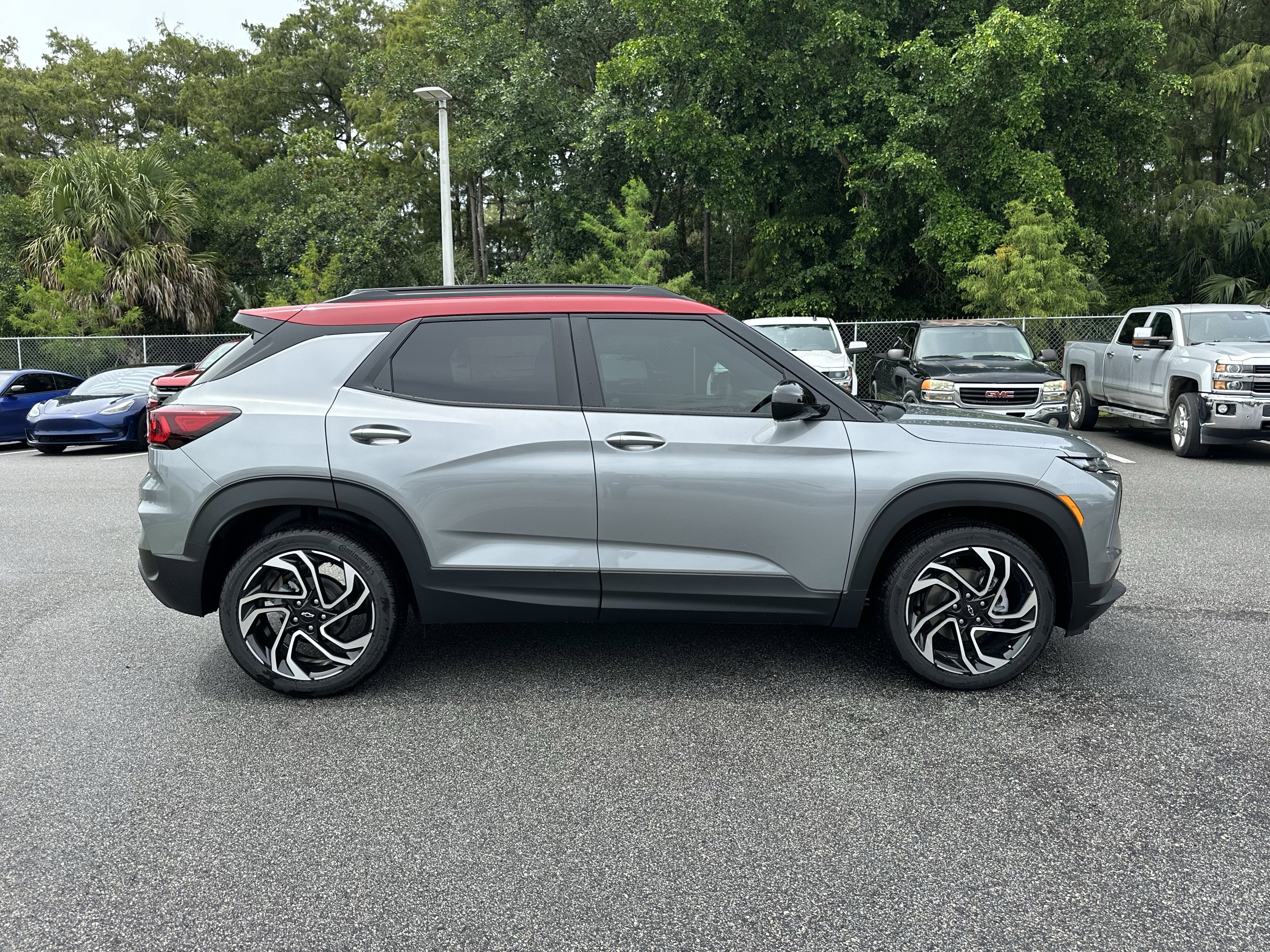 New 2026 Chevrolet TrailBlazer RS w/ Driver Confidence Package FWD image 11
