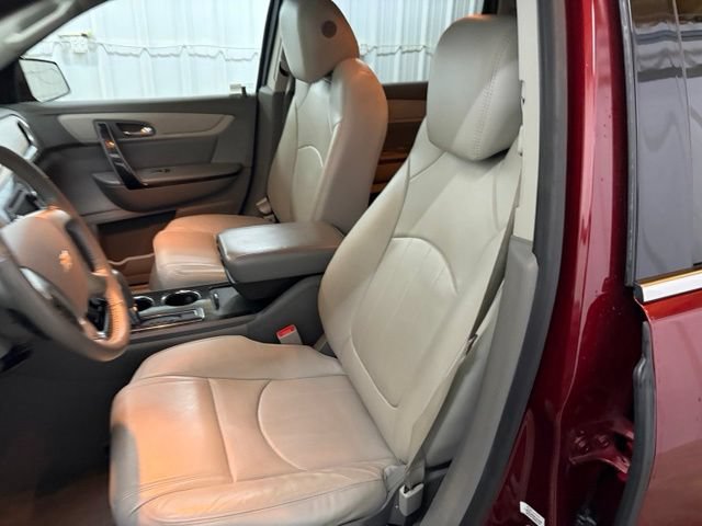 Used 2017 Chevrolet Traverse Premier AWD/4WD image 28