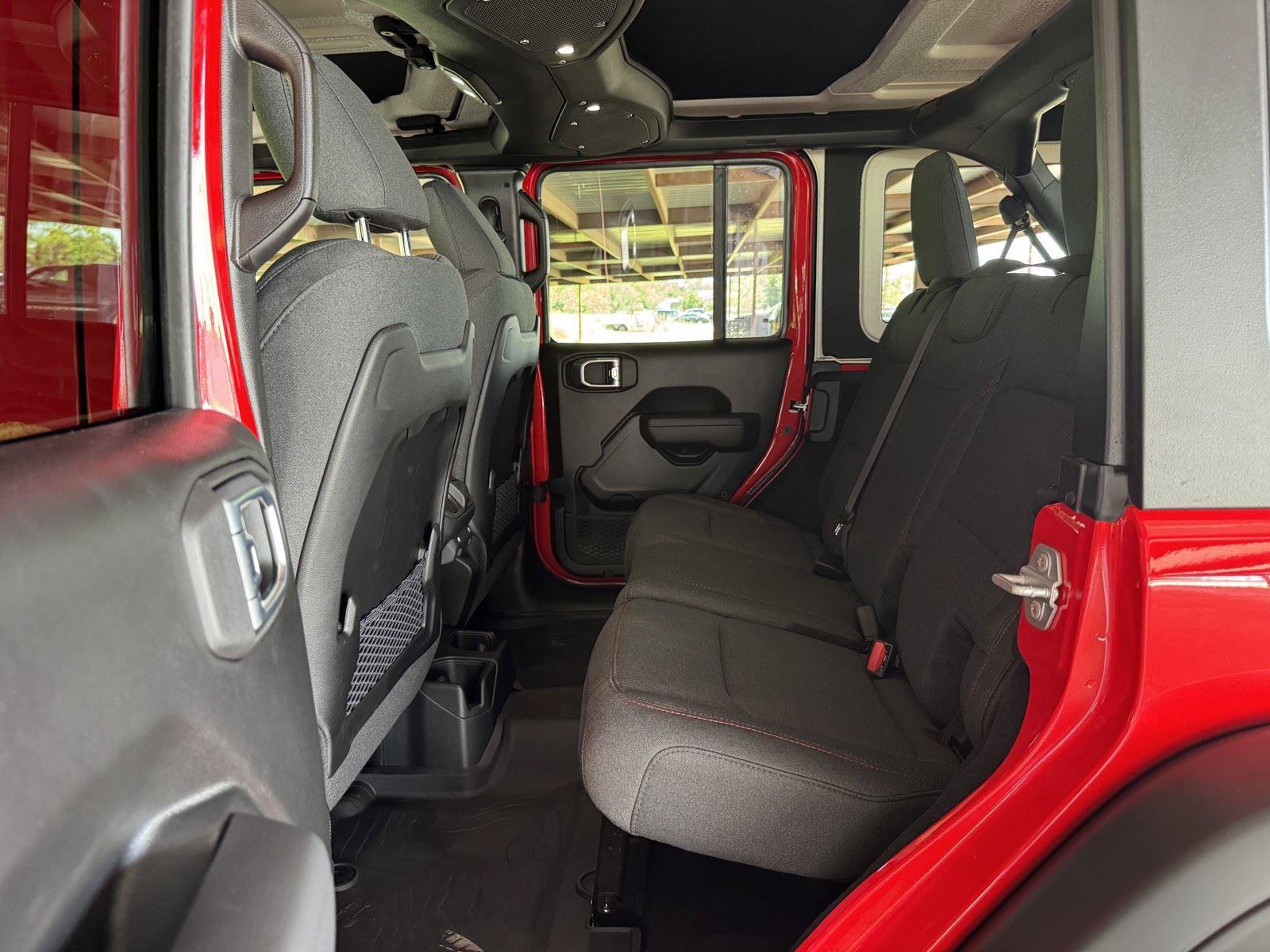 New 2026 Jeep Wrangler Unlimited Rubicon AWD/4WD image 29