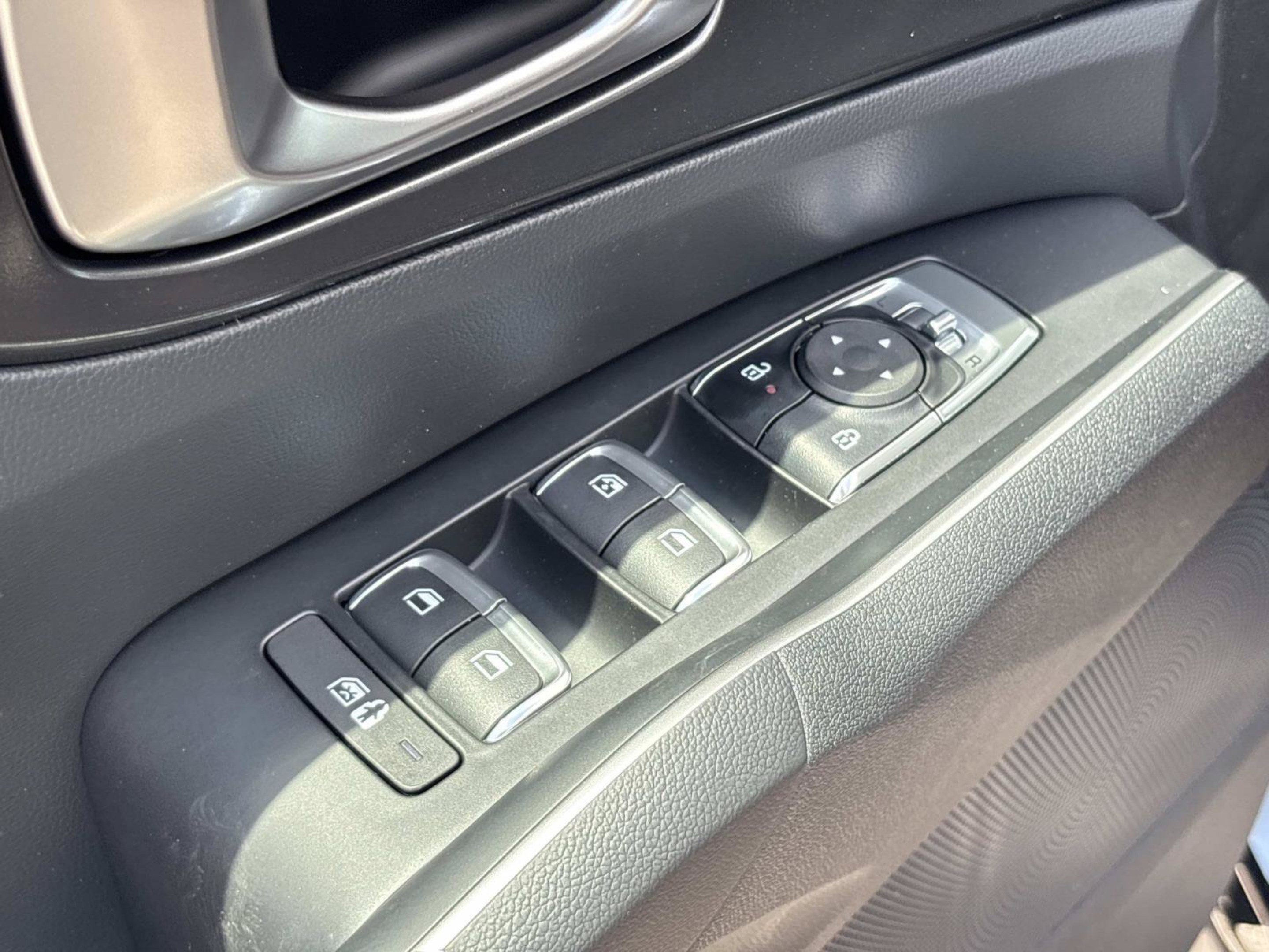 New 2026 Kia Sorento S w/ S Panoramic Sunroof Package FWD image 20