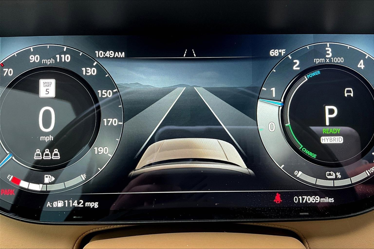 Certified 2025 Land Rover Range Rover SE AWD/4WD image 19