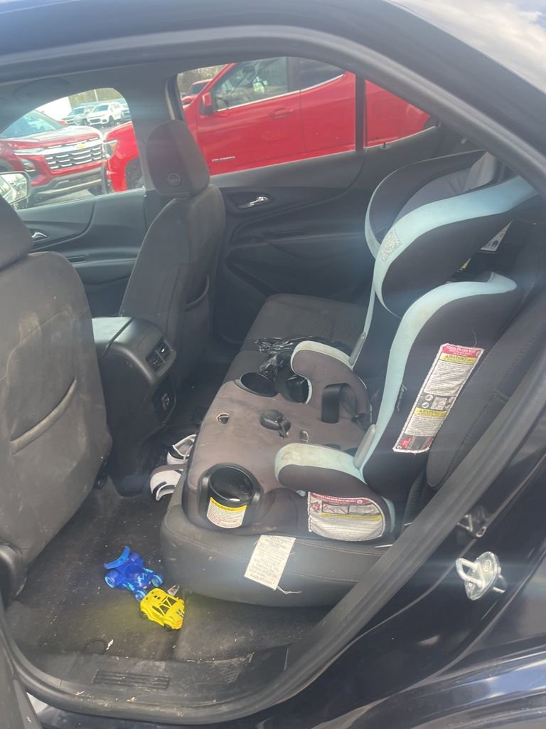 Used 2020 Chevrolet Equinox LT w/ Driver Convenience Package FWD image 12