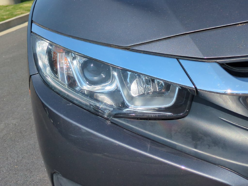 Used 2016 Honda Civic EX image 9