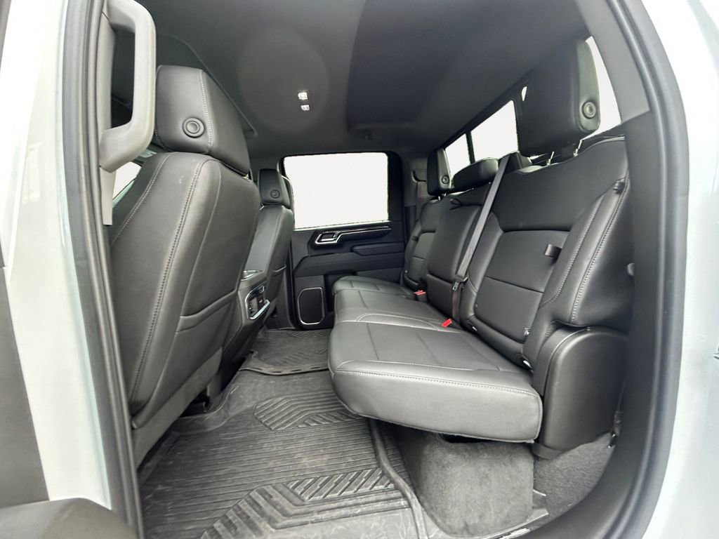 Used 2024 Chevrolet Silverado 2500 LTZ w/ LTZ Plus Package image 11