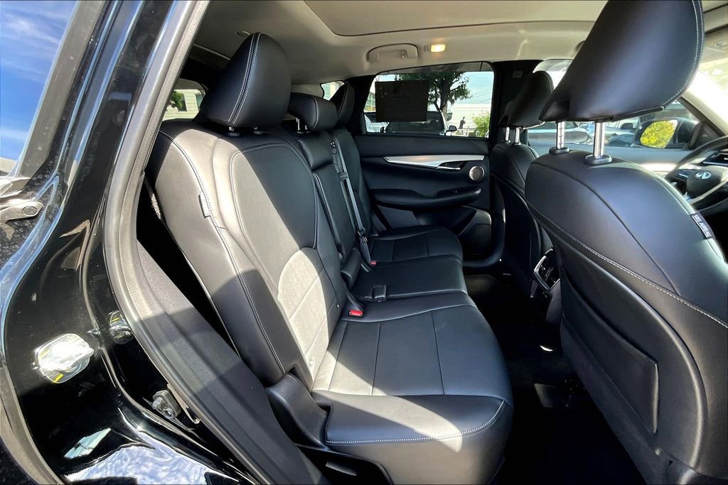 Certified 2022 INFINITI QX50 Essential image 40