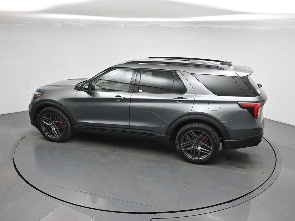 New 2026 Ford Explorer ST w/ Sun And Sound Package AWD/4WD image 43