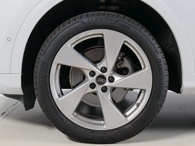 Used 2025 Audi Q5 Premium Plus AWD/4WD image 32