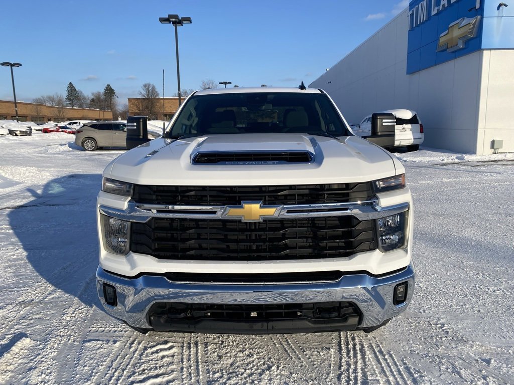 Used 2025 Chevrolet Silverado 2500 LT w/ Convenience Package image 2