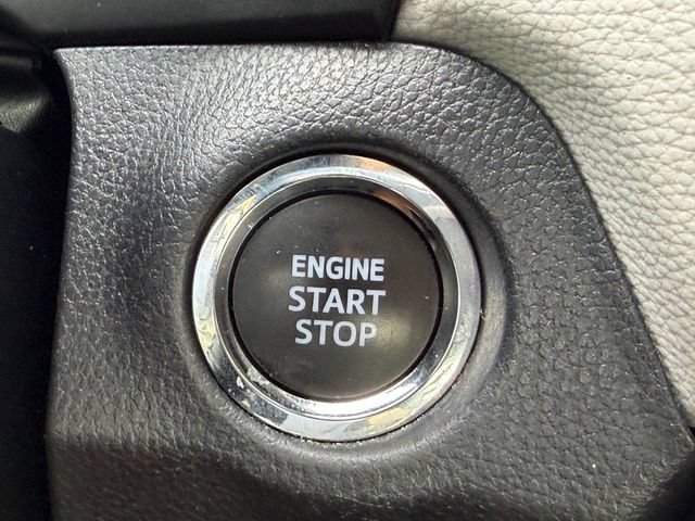 Used 2024 Toyota RAV4 Limited FWD image 28