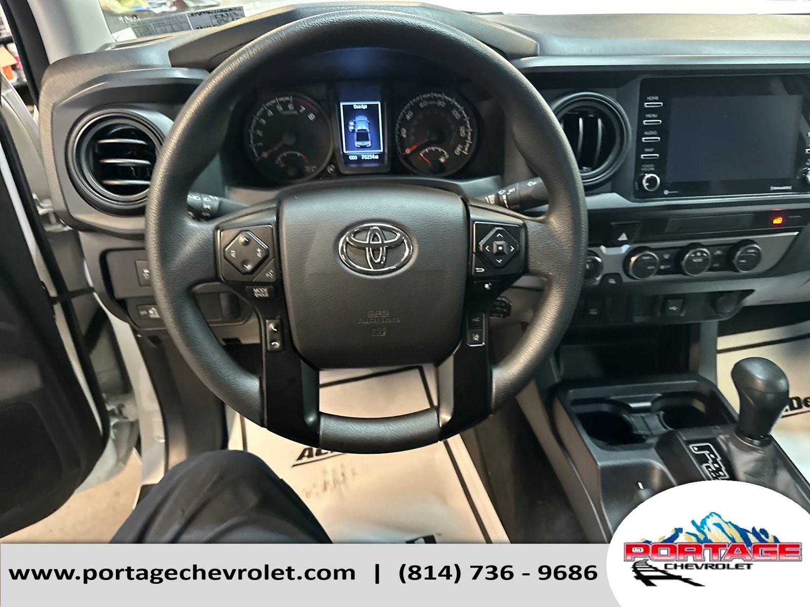 Used 2022 Toyota Tacoma SR AWD/4WD image 15