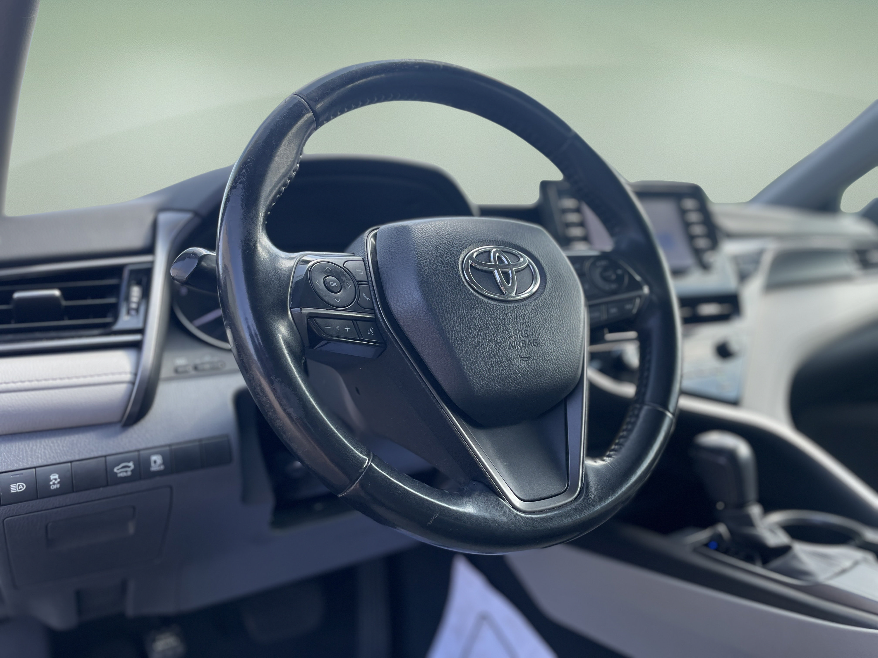 Used 2021 Toyota Camry SE FWD image 15