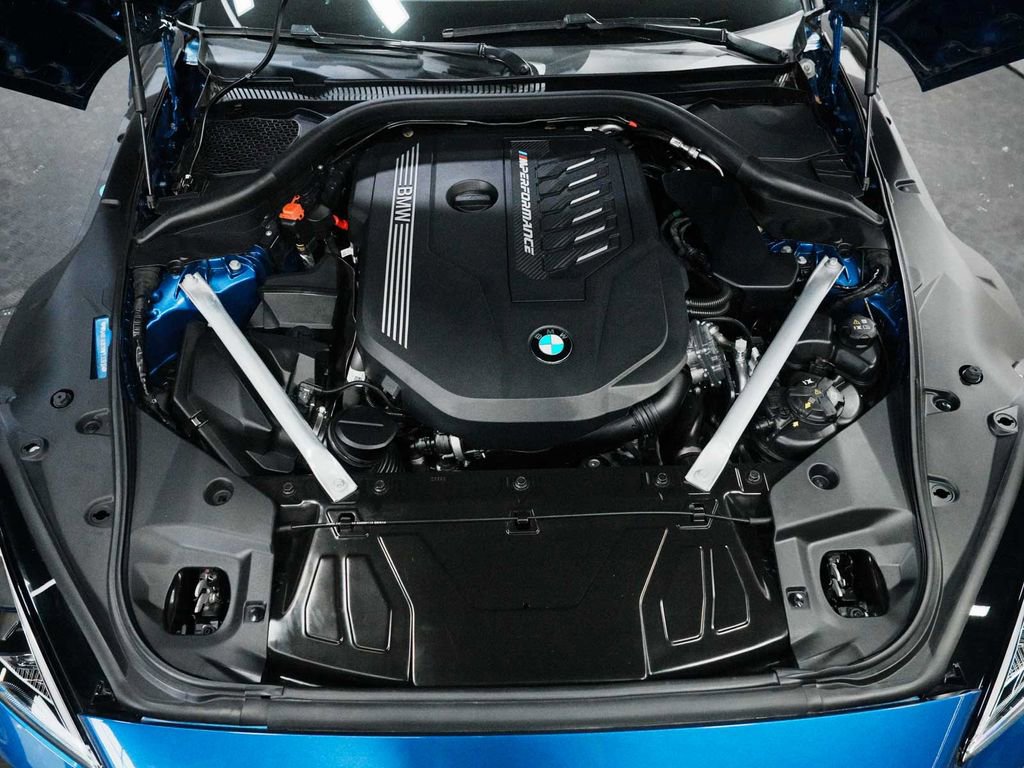 Used 2024 BMW Z4 M40i w/ Premium Package image 42