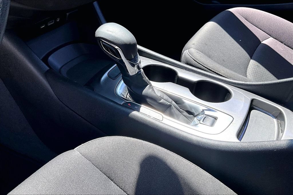 Used 2024 Chevrolet Malibu LS FWD image 9