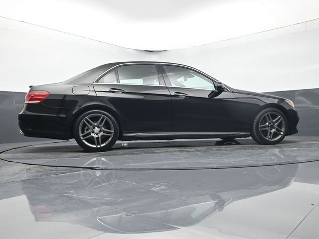 Used 2015 Mercedes-Benz E 350 4MATIC Sedan image 12