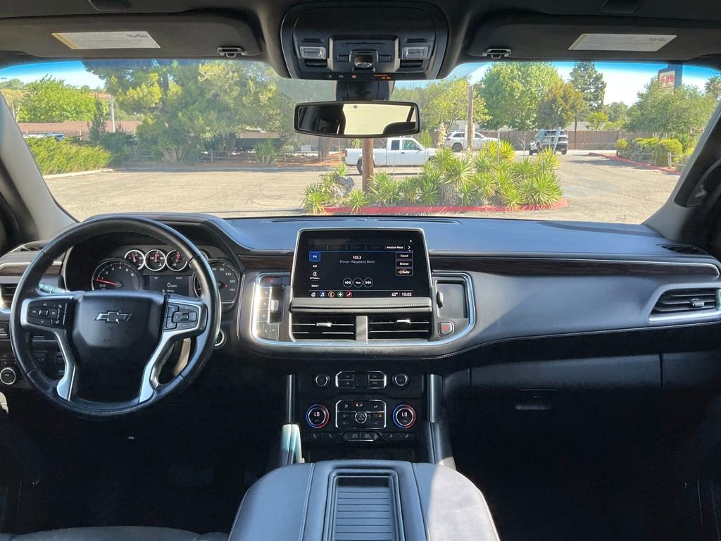 Used 2021 Chevrolet Suburban Z71 w/ Luxury Package image 33