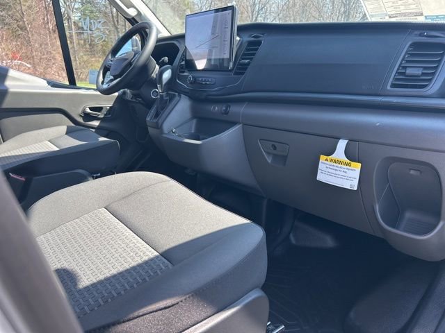 New 2026 Ford Transit 250 148 Medium Roof w/ Load Area Protection Package RWD image 10