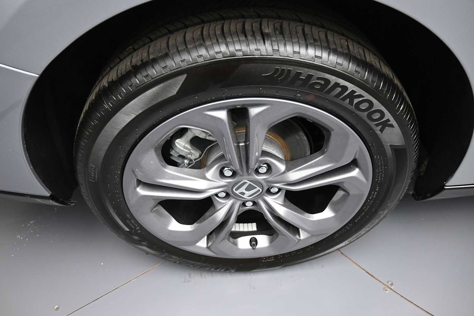 Used 2025 Honda Accord EX-L image 12