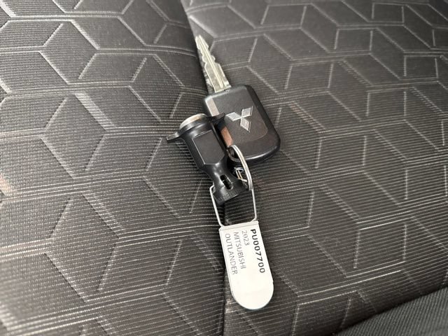 Used 2023 Mitsubishi Outlander Sport SE AWD/4WD image 27