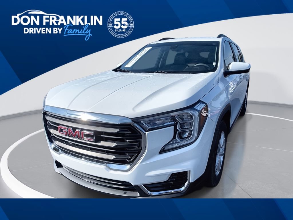 Used 2023 GMC Terrain SLE w/ Driver Convenience Package AWD/4WD image 1