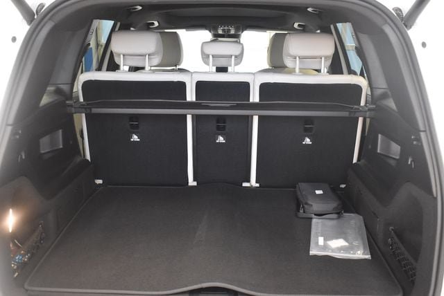 New 2026 Mercedes-Benz GLB 250 4MATIC image 16