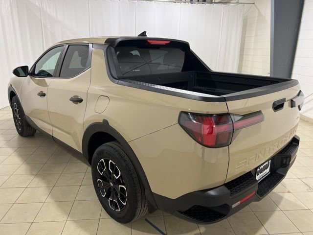 Used 2023 Hyundai Santa Cruz SEL image 3