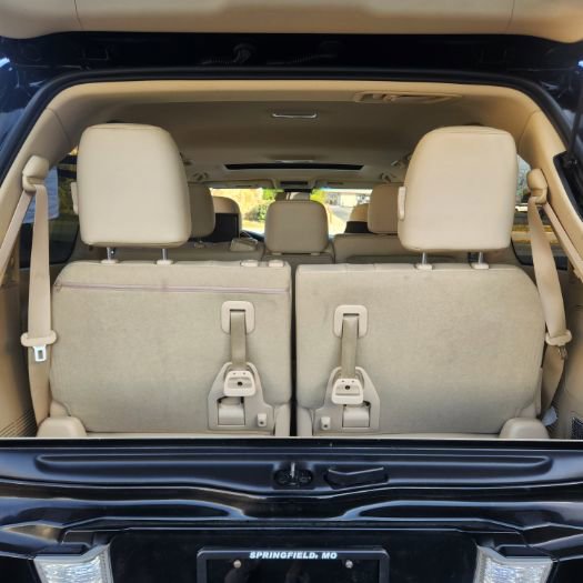 Used 2017 Lexus LX 570 4WD image 25