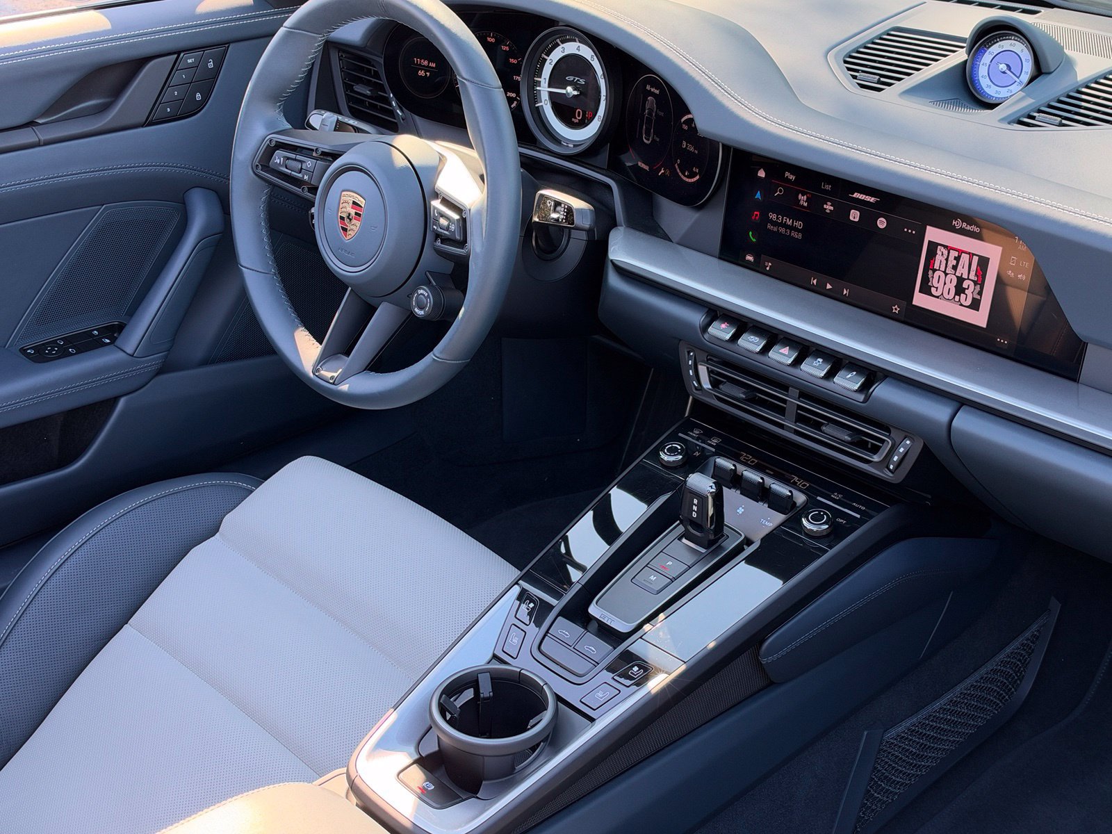 Certified 2024 Porsche 911 Targa 4 GTS AWD/4WD image 17