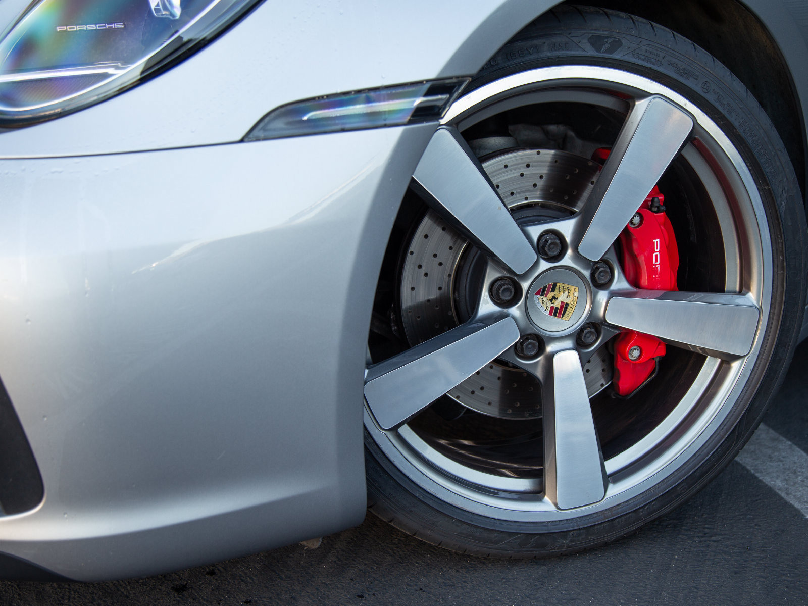 Certified 2020 Porsche 911 Carrera 4S AWD/4WD image 23