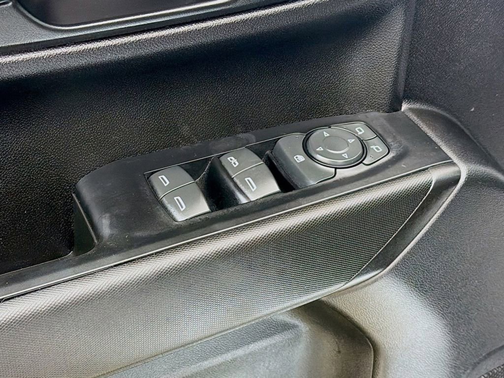 Used 2022 Chevrolet Silverado 1500 Custom image 26