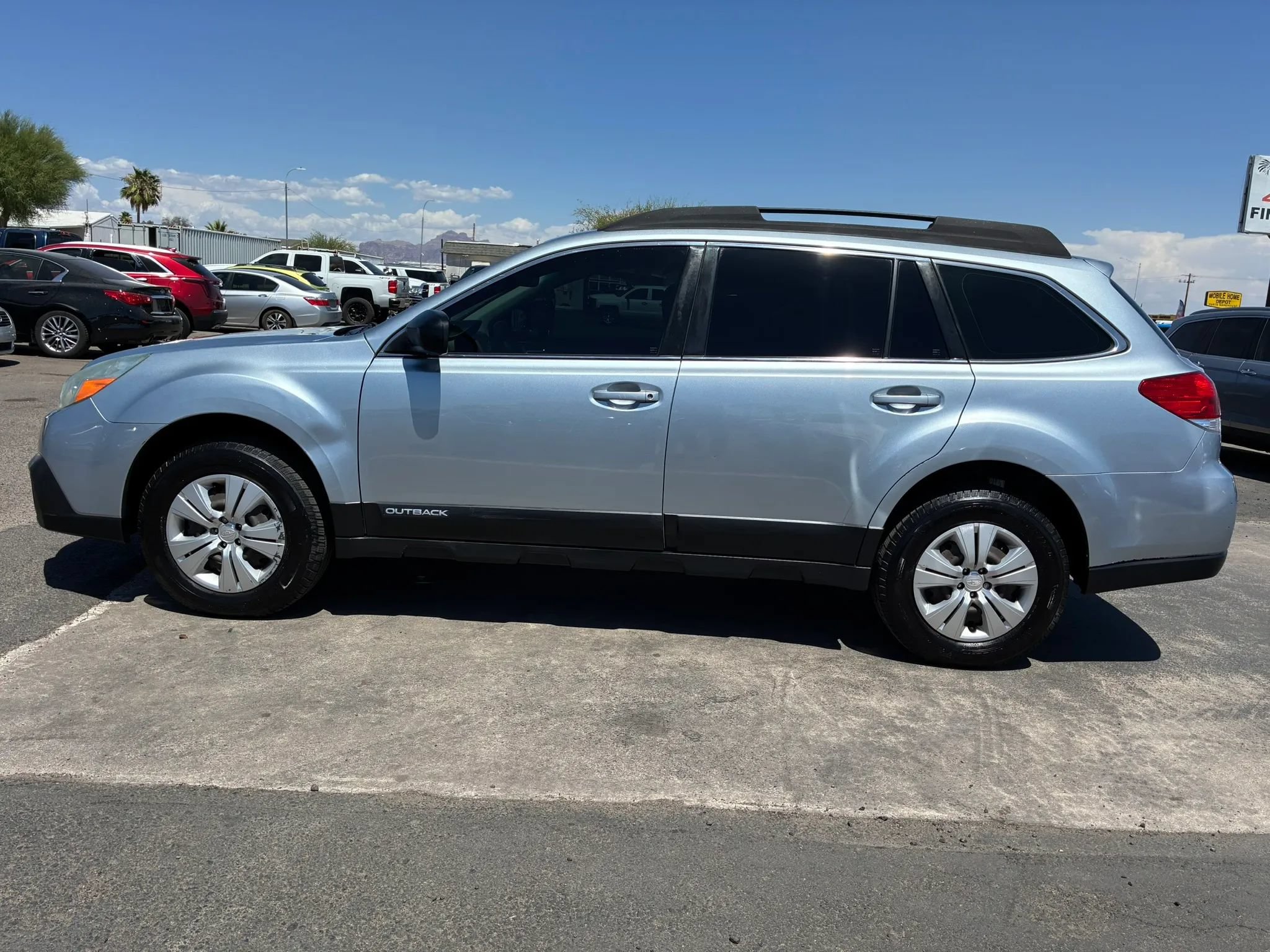 Used 2013 Subaru Outback 2.5i AWD/4WD image 3