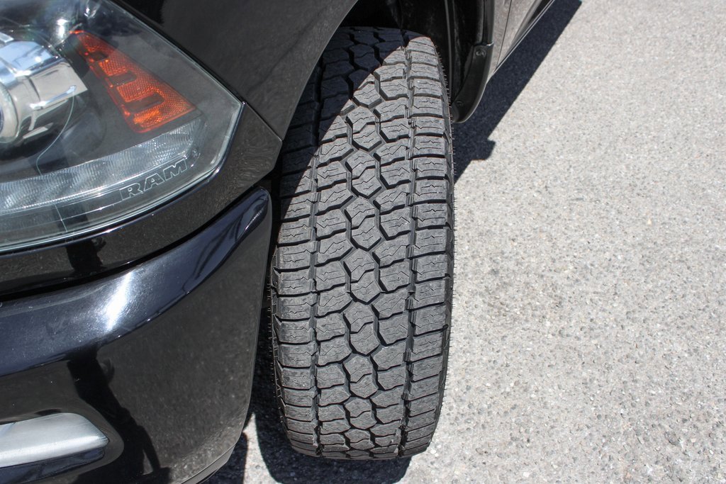 Used 2014 RAM 3500 Big Horn w/ Black Appearance Group image 38