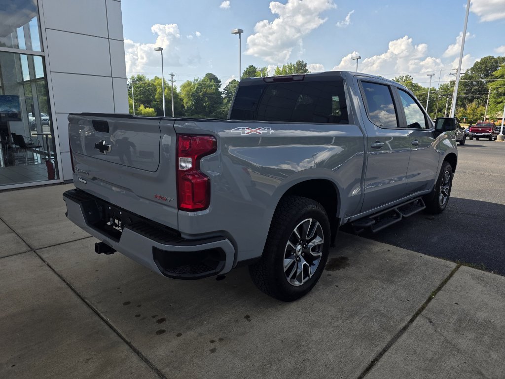 Used 2025 Chevrolet Silverado 1500 RST w/ LPO, Liner Protection Package image 3