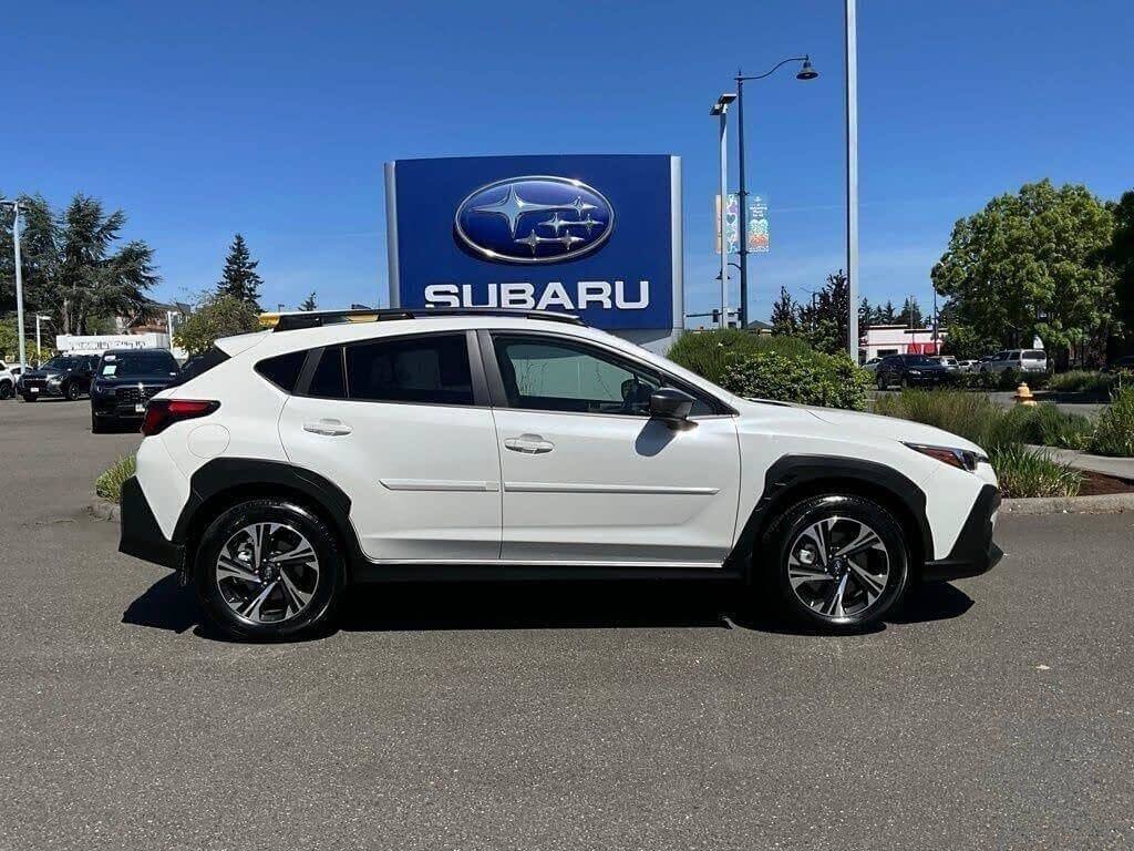 Certified 2025 Subaru Crosstrek 2.5i Premium AWD/4WD image 9