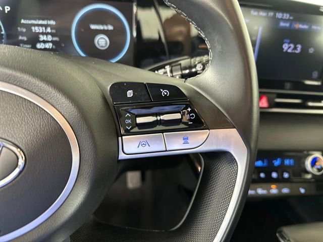 Used 2021 Hyundai Elantra SEL w/ Convenience + Premium Package image 16