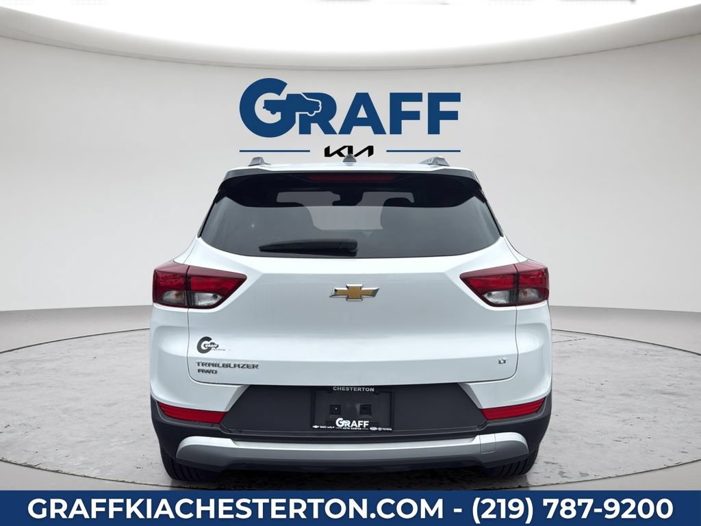 Used 2025 Chevrolet TrailBlazer LT AWD/4WD image 6