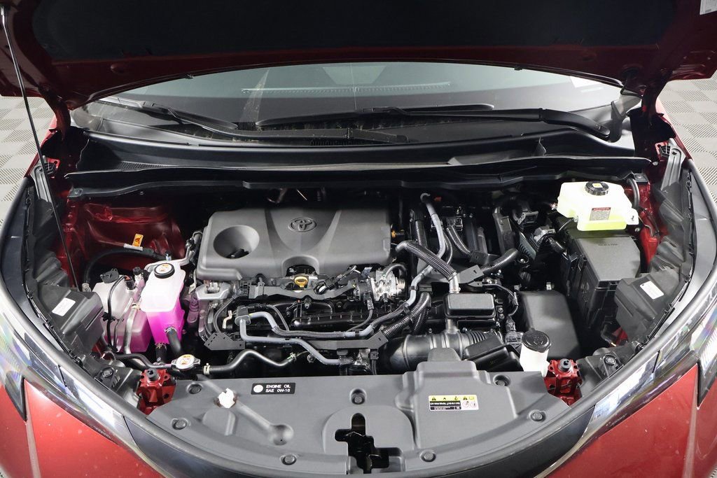 New 2026 Toyota Sienna XLE image 10