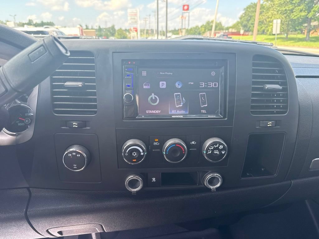 Used 2011 GMC Sierra 2500 SLE AWD/4WD image 15