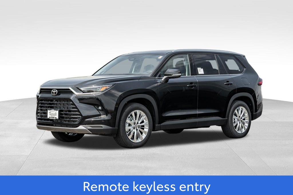 New 2026 Toyota Grand Highlander Platinum image 3