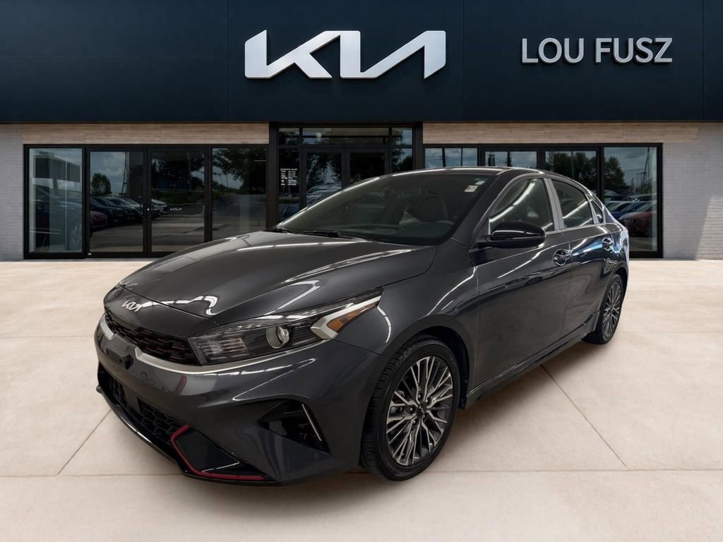 Used 2024 Kia Forte GT-Line w/ GT-Line Premium Package FWD image 1