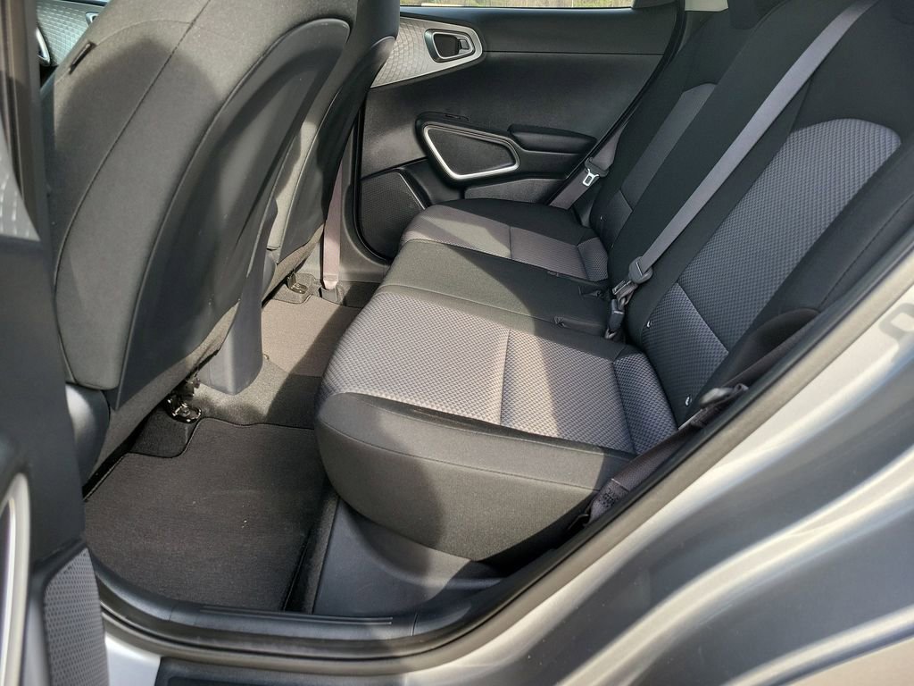 Used 2024 Kia Soul LX w/ Option Group 015 FWD image 26