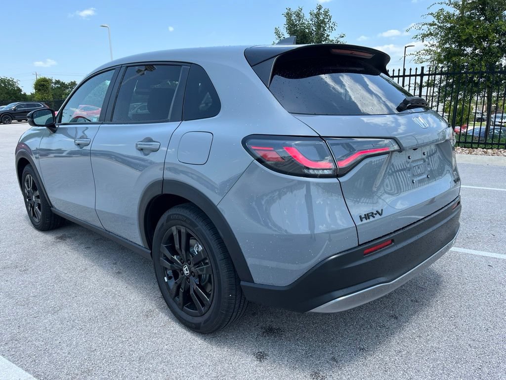 Certified 2027 Honda HR-V Sport image 5