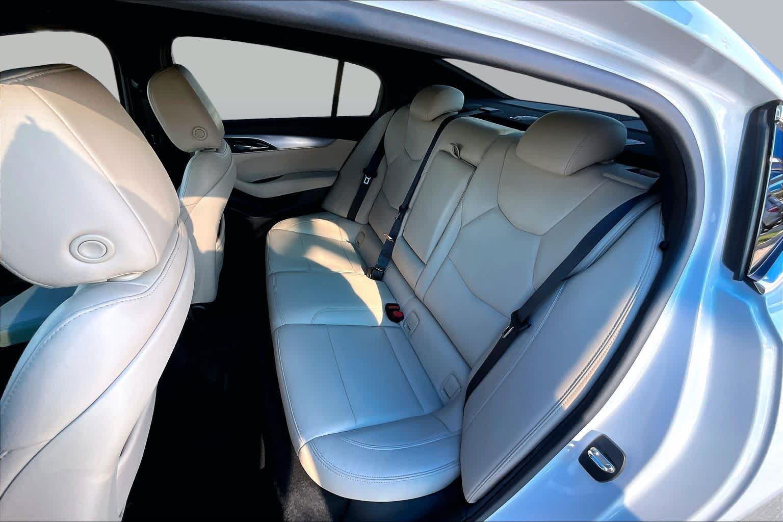 Used 2023 Cadillac CT5 Luxury RWD image 21