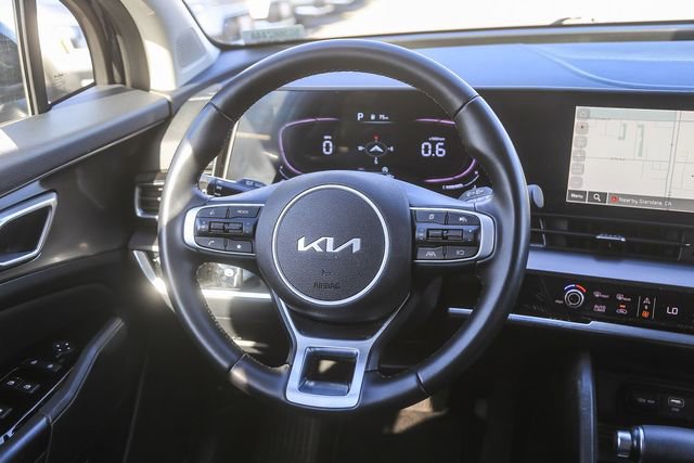 Used 2023 Kia Sportage EX image 16