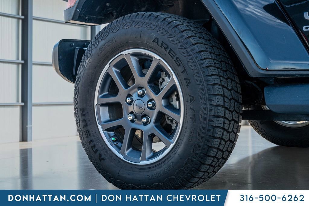 Used 2021 Jeep Gladiator Overland w/ Uconnect 4C Nav & Sound Group image 35